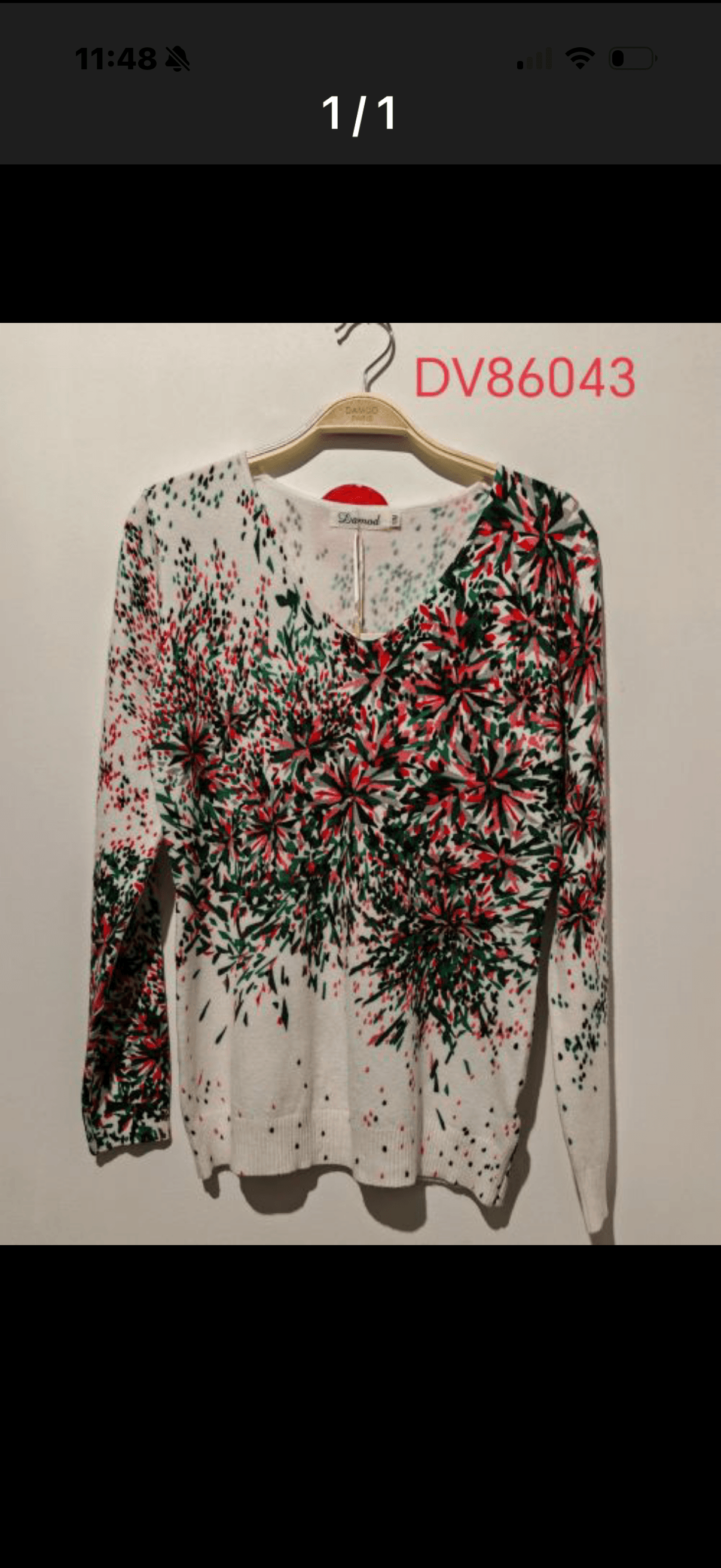 Pull Blanc « Des fleurs stylisées »